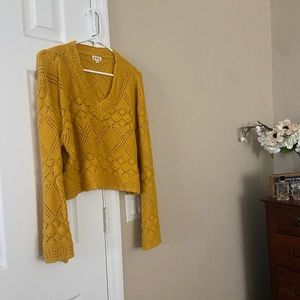 POL oversized sweater in mustard.